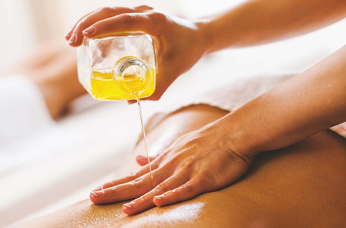 Aromaölmassage Weinheim - Aroma trifft Energie: Tiefenentspannung im Odenwald Aromaölmassagen online kaufen Aromaölmassage Weinheim - Aroma trifft Energie: Tiefenentspannung im Odenwald Aromaölmassagen online kaufen