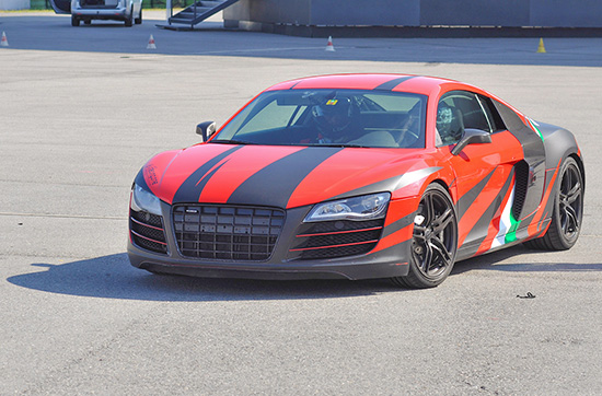 Audi R8 Renntaxi - Dieses Taxi bringt jedes Taxameter zum glühen. in Schipkau Klettwitz,Hockenheim,Nürburg,Bad Driburg,Nürburg Nordschleife,Schönw und weitere Orte! Audi mieten online kaufen Audi R8 Renntaxi - Dieses Taxi bringt jedes Taxameter zum glühen. in Schipkau Klettwitz,Hockenheim,Nürburg,Bad Driburg,Nürburg Nordschleife,Schönw und weitere Orte! Audi mieten online kaufen