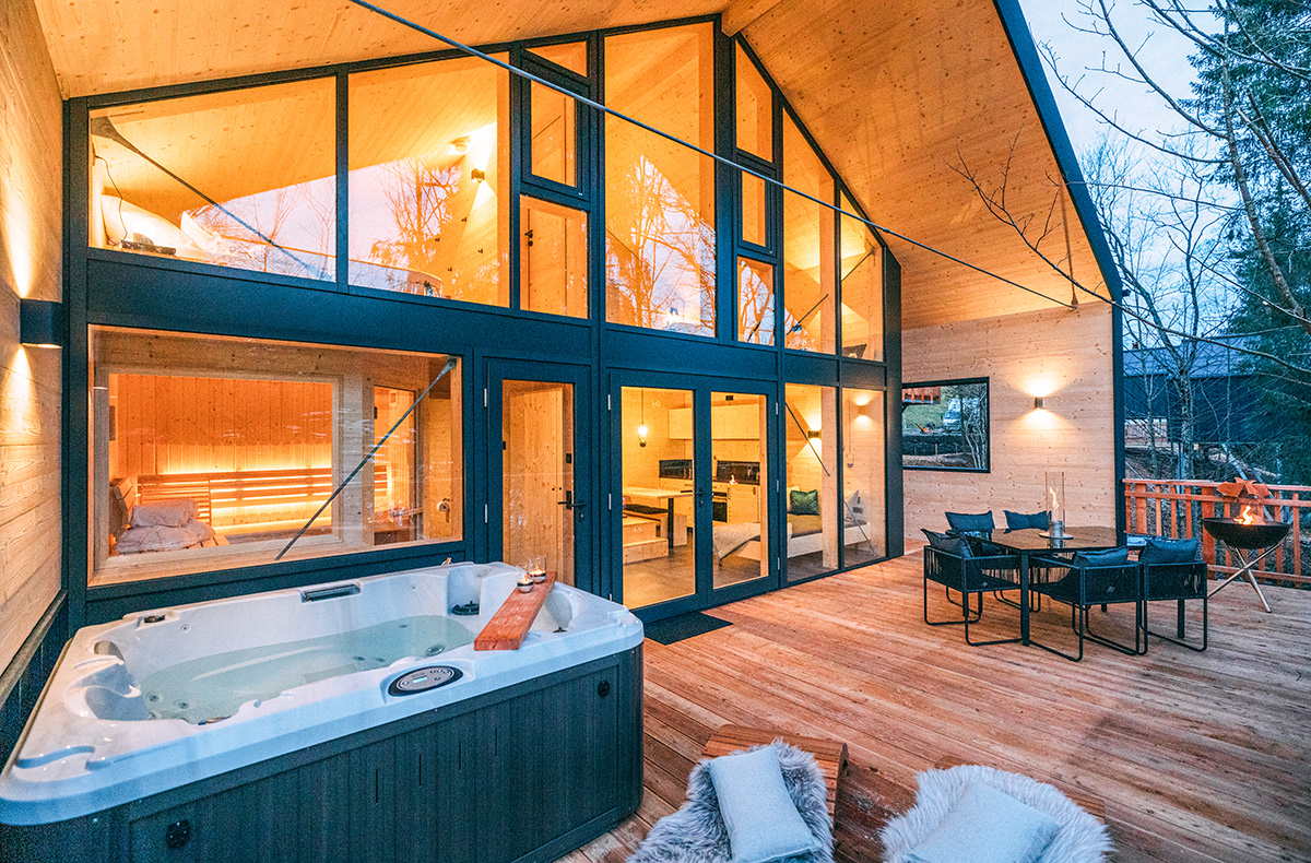 Außergewöhnlich Übernachten im Baumchalet für 2 (2 Nächte) - Baumchalet-Abenteuer: Luxus trifft auf Wipfelruhe in Missen-Wilhams Außergewöhnliche Übernachtung online kaufen