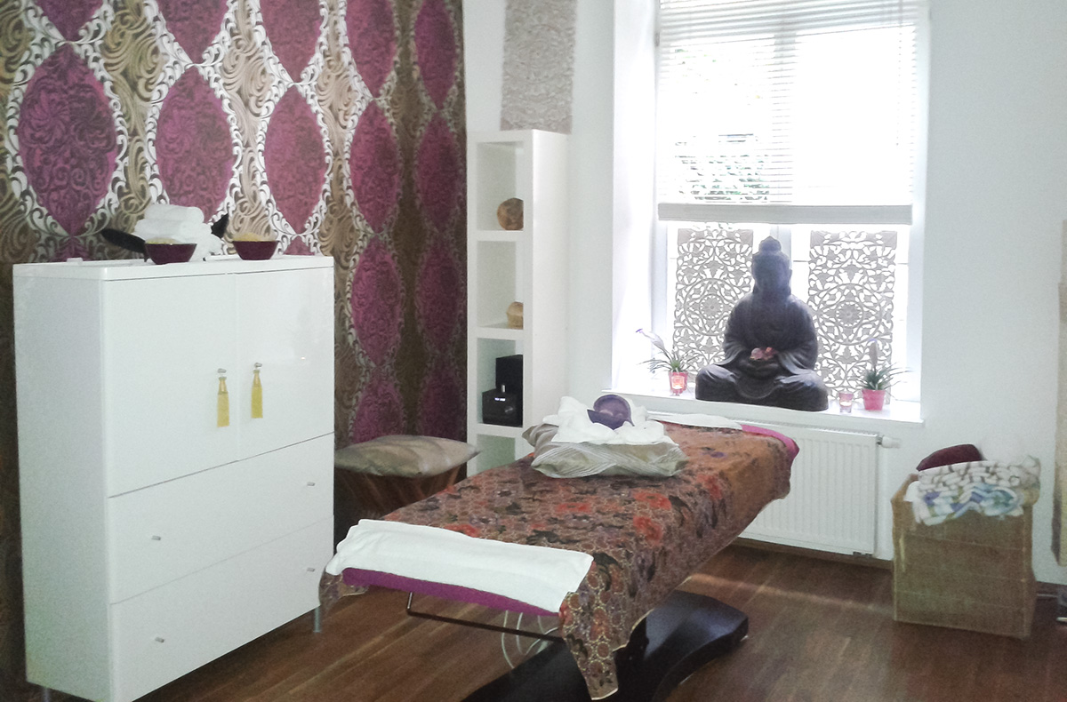 Beautyanwendung mit Massage München (1,5 Std.) Beauty & Wellness online kaufen Beautyanwendung mit Massage München (1,5 Std.) Beauty & Wellness online kaufen