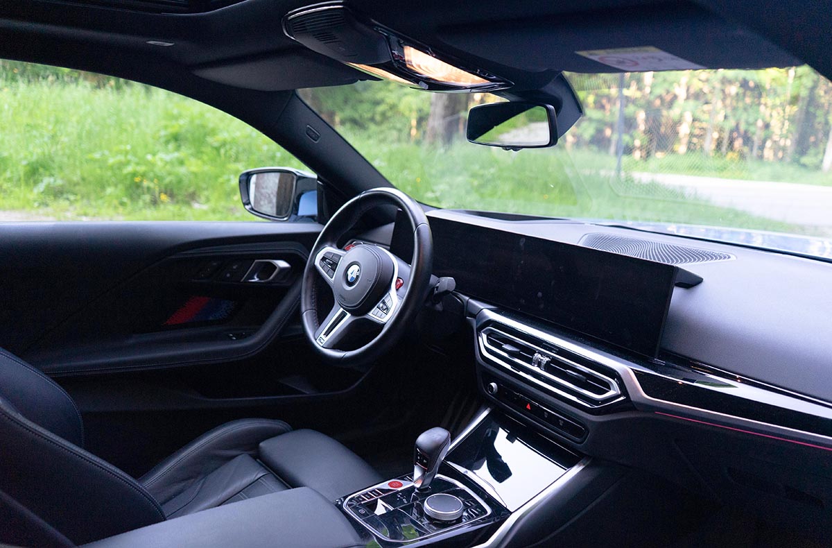 BMW M2 mieten Freilassing (7 Tage) - BMW M2 G87: Adrenalin pur erleben! BMW mieten online kaufen