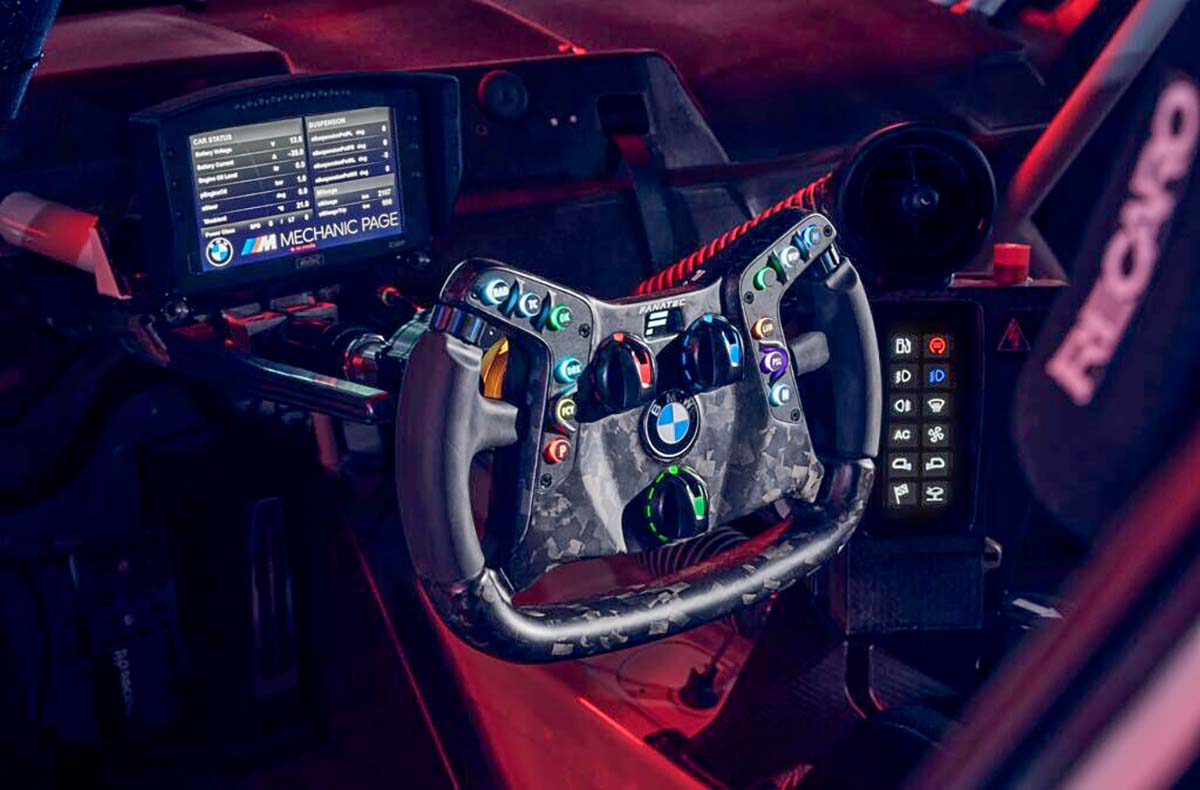 BMW M4 Racetaxi zum NLS-Rennen Nürburgring-Nordschleife BMW mieten online kaufen