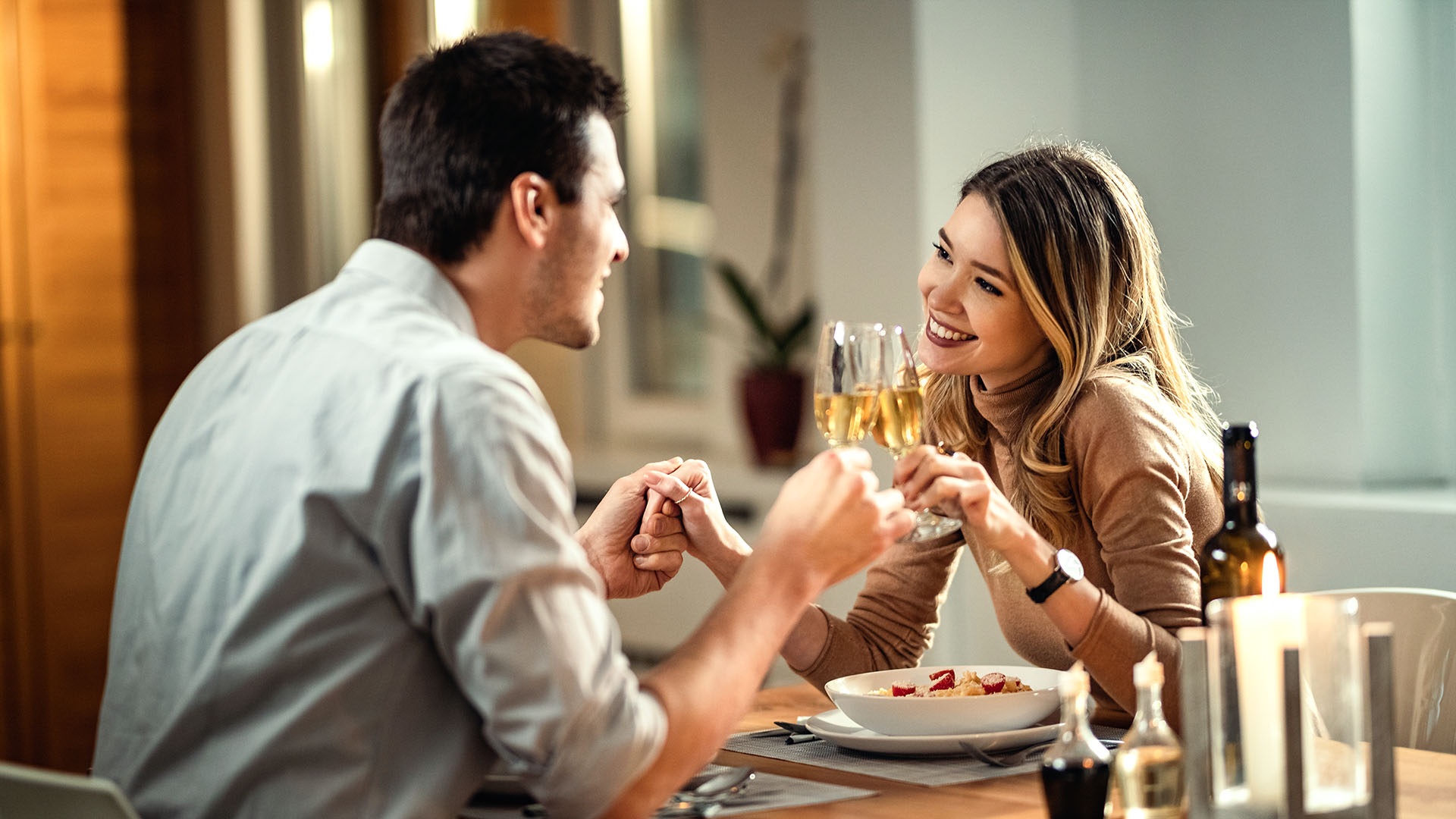 Candle Light Dinner Deluxe für 2 - Bei dieser köstlichen Liebeserklärung ist dein Partner garantiert Feuer und Flamme! in Wien - Leopoldstadt,Wien und weitere Orte! Candle-Light-Dinner online kaufen Candle Light Dinner Deluxe für 2 - Bei dieser köstlichen Liebeserklärung ist dein Partner garantiert Feuer und Flamme! in Wien - Leopoldstadt,Wien und weitere Orte! Candle-Light-Dinner online kaufen