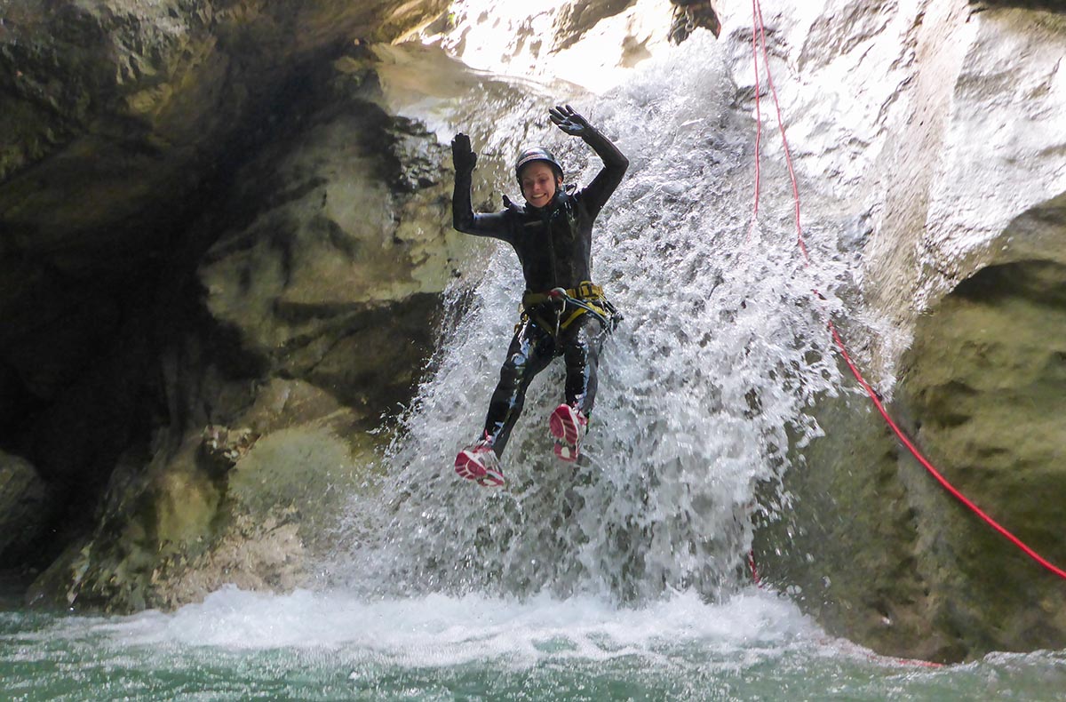 Canyoning Schnuppertour Weyregg in Weyregg am Attersee Canyoning online kaufen Canyoning Schnuppertour Weyregg in Weyregg am Attersee Canyoning online kaufen