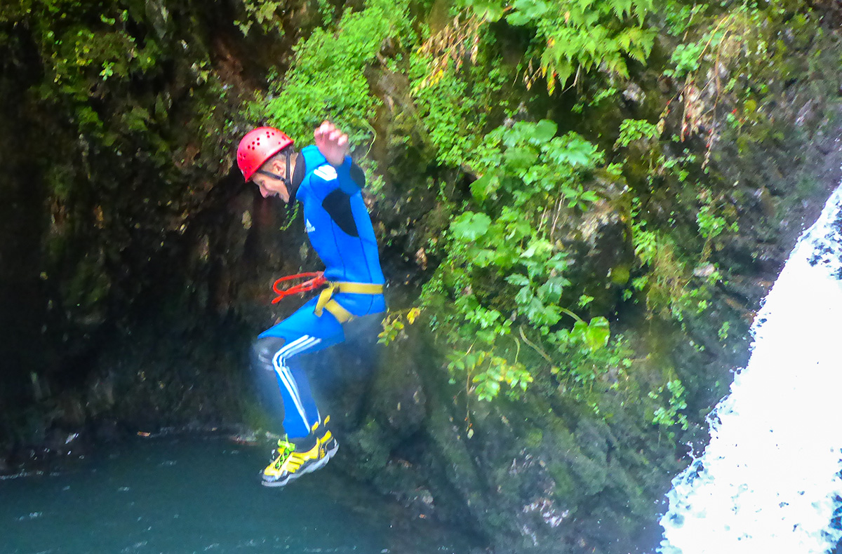 Canyoning Tour "Alpenrosenklamm" Haiming Canyoning online kaufen Canyoning Tour "Alpenrosenklamm" Haiming Canyoning online kaufen