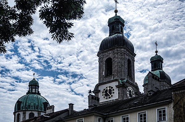 Digitale Stadtführung Innsbruck (1,5 Std.) (Onlinekurs) Lifestyle und kreative Workshops online kaufen