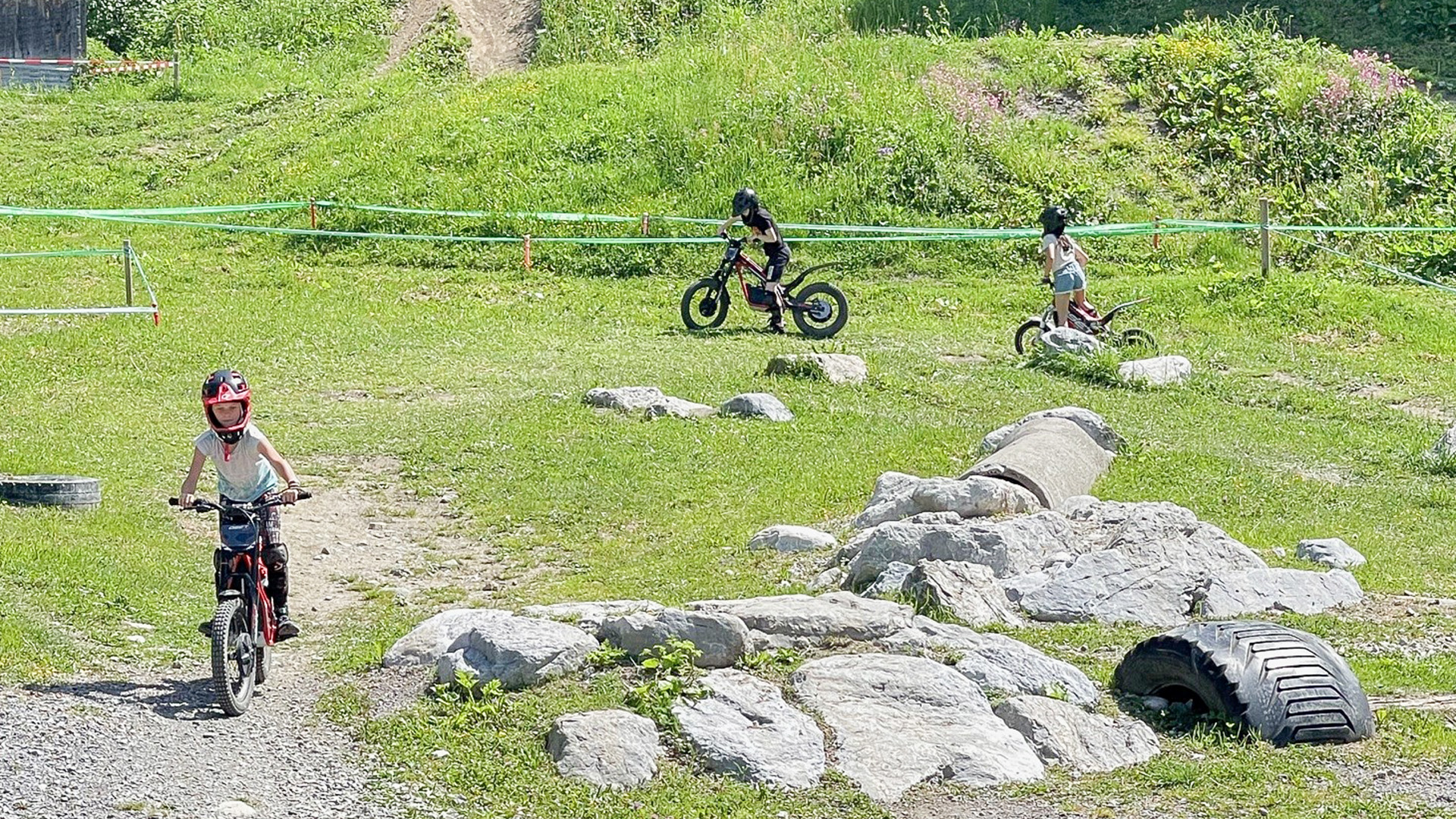 E-Trial fahren Stuben am Arlberg (15 Min.) - Leises E-Trial Abenteuer am Arlberg Fahrspaß & Motorsport online kaufen