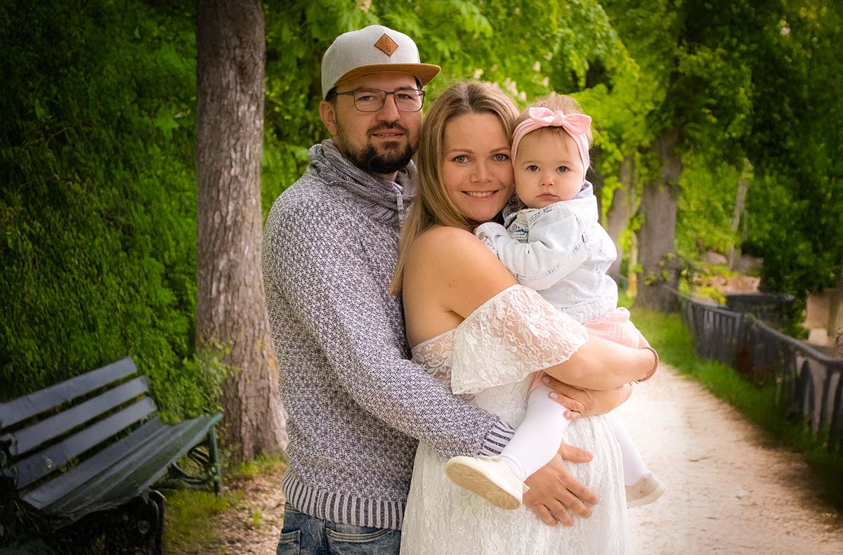 Familienshooting Harburg - Familienshooting-Abenteuer: Natürlich. Kreativ. Verbunden. in Harburg (Schwaben) Familien-Fotoshooting online kaufen
