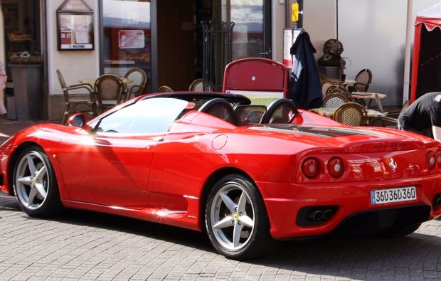 Ferrari 360 selber fahren (30 min) Taucha in Machern Fahrspaß & Motorsport online kaufen