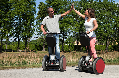 Große Segway Tour - Da kommt der Spaß ins Rollen... in Weikersheim,Heilbronn,Tauberbischofsheim,Stuttgart,Ronneburg,Bad Mergentheim,Dresden,Düren,B und weitere Orte! Fahrspaß & Motorsport online kaufen Große Segway Tour - Da kommt der Spaß ins Rollen... in Weikersheim,Heilbronn,Tauberbischofsheim,Stuttgart,Ronneburg,Bad Mergentheim,Dresden,Düren,B und weitere Orte! Fahrspaß & Motorsport online kaufen