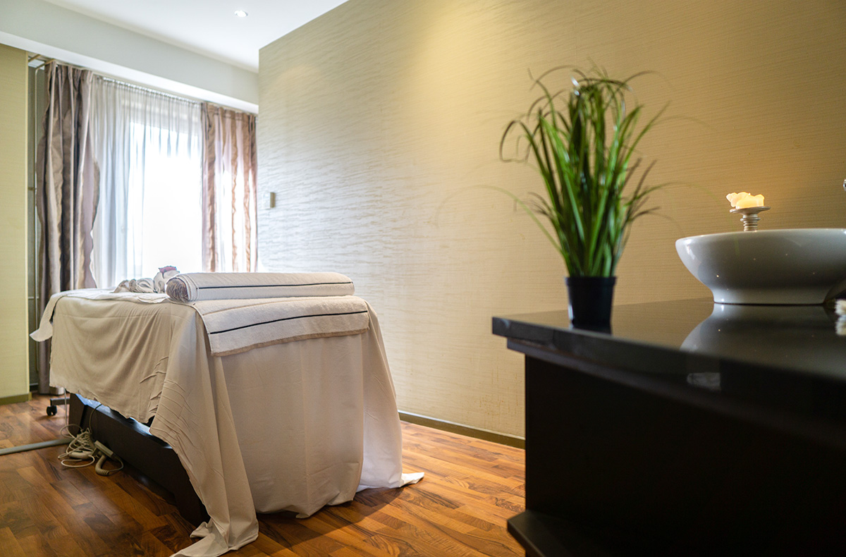 Hotstone Massage Berlin - Alexanderplatz Beauty & Wellness online kaufen Hotstone Massage Berlin - Alexanderplatz Beauty & Wellness online kaufen