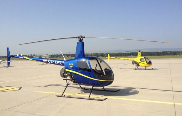 Hubschrauber selber fliegen Feldkirchen in Graz Abenteuer und Action-Erlebnisse online kaufen