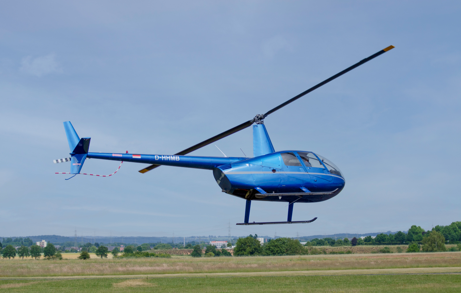 Hubschrauber selber fliegen Kamenz (30 Min.) - Hoch hinaus: Steuere deinen eigenen Helikopter! Abenteuer und Action-Erlebnisse online kaufen