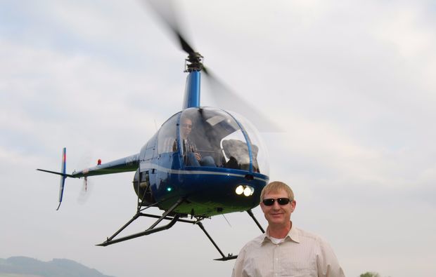 Hubschrauber selber fliegen Neudorf (30 Min.) Abenteuer und Action-Erlebnisse online kaufen