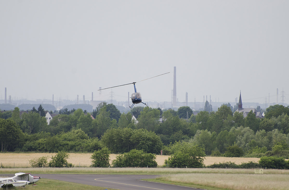 Hubschrauber selber fliegen Trebbin (20 Min.) Abenteuer und Action-Erlebnisse online kaufen
