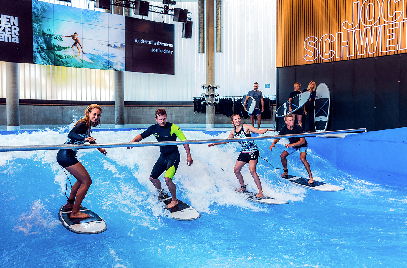 Indoor Surfkurs - Arena München in Taufkirchen bei München Sportkurse & -ereignisse online kaufen