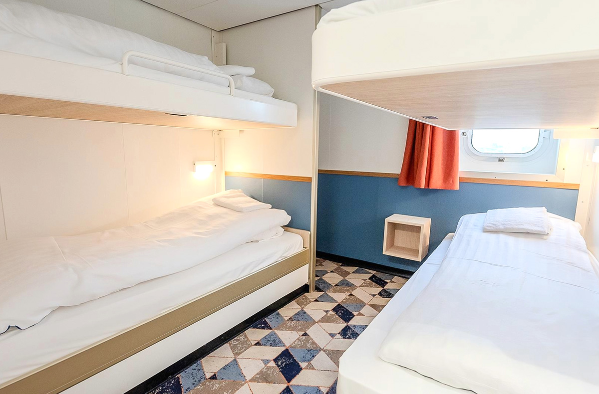 Kreuzfahrt Amsterdam - Newcastle für 2 in AG IJmuiden Abenteuer und Action-Erlebnisse online kaufen Kreuzfahrt Amsterdam - Newcastle für 2 in AG IJmuiden Abenteuer und Action-Erlebnisse online kaufen