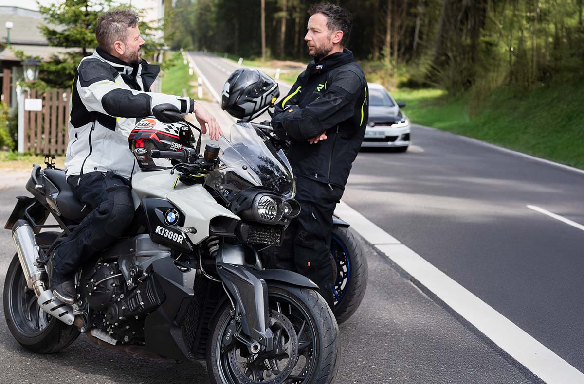 Motorradtraining Kurvenfahrt Koblenz Fahrspaß & Motorsport online kaufen