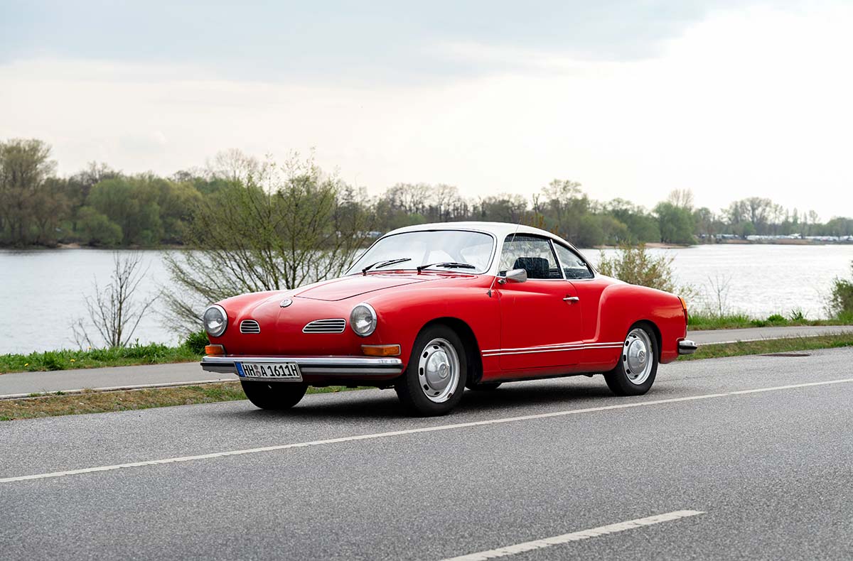 Oldtimer fahren Hamburg (8 Std.) - Hamburgs Oldtimer selbst fahren Abenteuer Fahrspaß & Motorsport online kaufen