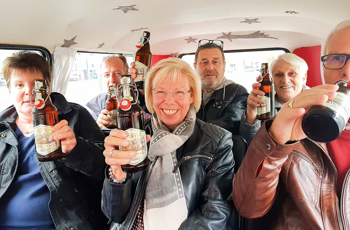 Oldtimer-Rundfahrt Berlin "Vorwärts immer, rückwärts nimmer" - Zeitreise im DDR Oldtimer durch Berlin Fahrspaß & Motorsport online kaufen