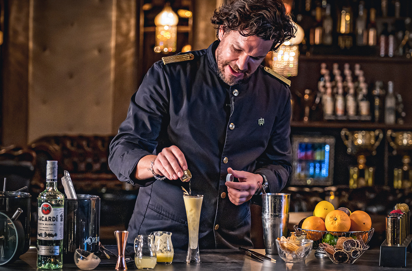 Online Cocktailkurs mit Mario Hofferer (ca. 2,5 Std.) (Onlinekurs) Cocktail-Kurse online kaufen