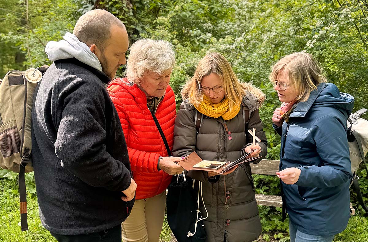 Outdoor Escape für 2 - Fortgeschritten "Fluch der 9 Linden" Ihringen - Jetzt erleben! Escape Game online kaufen