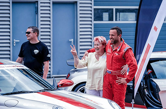 Porsche 911 Carrera 4S Rennstrecken-Training - Carrera wie Rennstecke - 4S wie Allrad-Supersport! in Schipkau Klettwitz,Schönwald,Oschersleben (Bode) und weitere Orte! Fahrspaß & Motorsport online kaufen