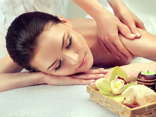 5 Tage Kosmetik Perfect Glow - Traumhaft schön in Bramsche Halbpension online kaufen
