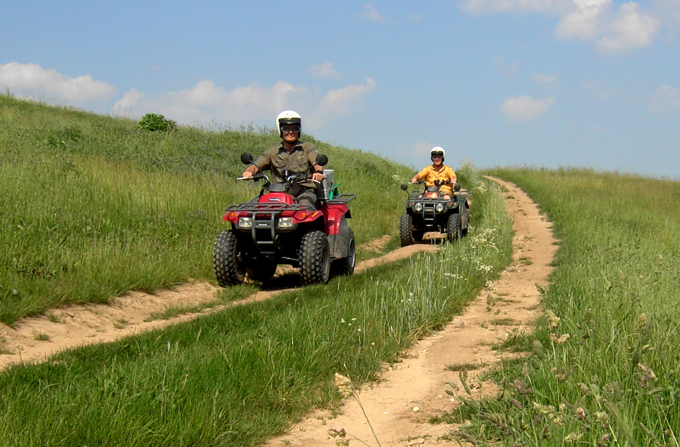 Quad Tour Mecklenburger Seen in Feldberger Seenlandschaft Fahrspaß & Motorsport online kaufen