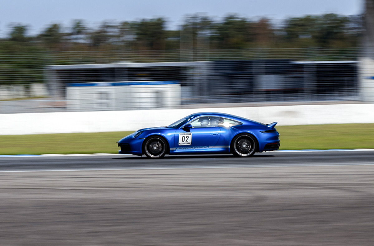 Rennstrecken Training im Porsche Tag Nürburgring Fahrspaß & Motorsport online kaufen