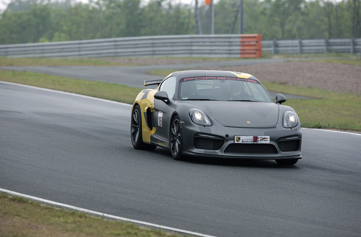 Renntaxi Porsche Cayman (3 Rdn.) - Achtung Highspeed! Anschnallen und festhalten in Hockenheim,Nürburg,Oschersleben (Bode) Fahrspaß & Motorsport online kaufen Renntaxi Porsche Cayman (3 Rdn.) - Achtung Highspeed! Anschnallen und festhalten in Hockenheim,Nürburg,Oschersleben (Bode) Fahrspaß & Motorsport online kaufen