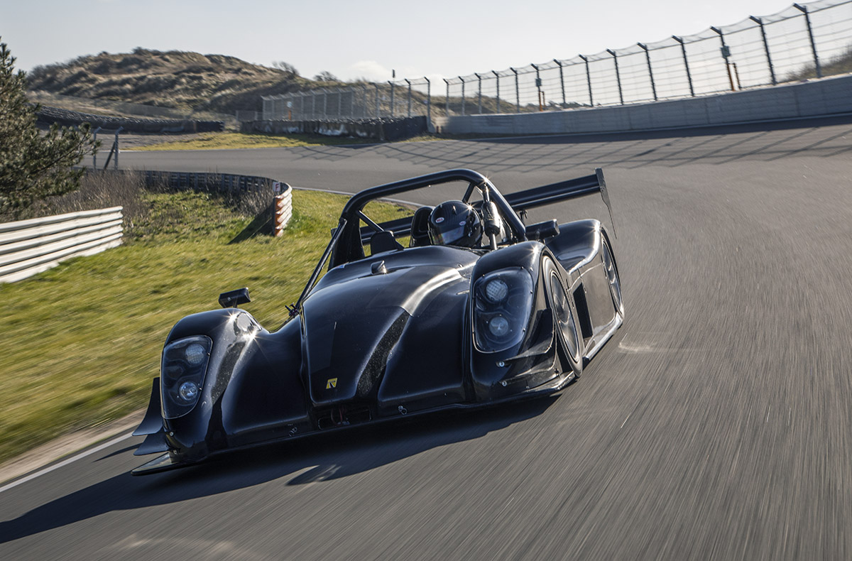 Renntaxi Radical SR3 (3 Rdn.) - Volles Adrenalin auf der Rennstrecke in Meppen,Zandvoort,Heusden-Zolder,Assen,Bad Driburg,Le Mans Fahrspaß & Motorsport online kaufen