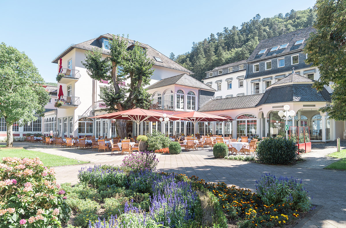 Romantikurlaub Eifel für 2 (2 Nächte) - Romantik und Wellness pur in der Eifel in Bad Bertrich Urlaub online kaufen Romantikurlaub Eifel für 2 (2 Nächte) - Romantik und Wellness pur in der Eifel in Bad Bertrich Urlaub online kaufen