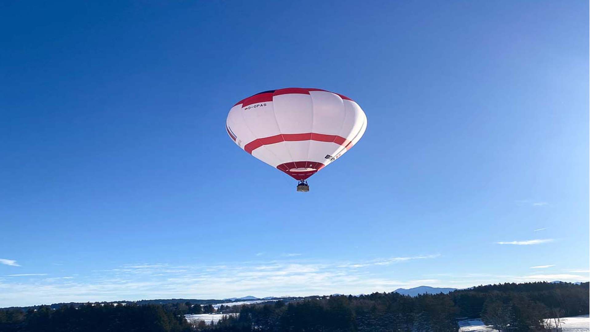 Romantische Ballonfahrt für 2 Weißenhorn Abenteuer und Action-Erlebnisse online kaufen Romantische Ballonfahrt für 2 Weißenhorn Abenteuer und Action-Erlebnisse online kaufen
