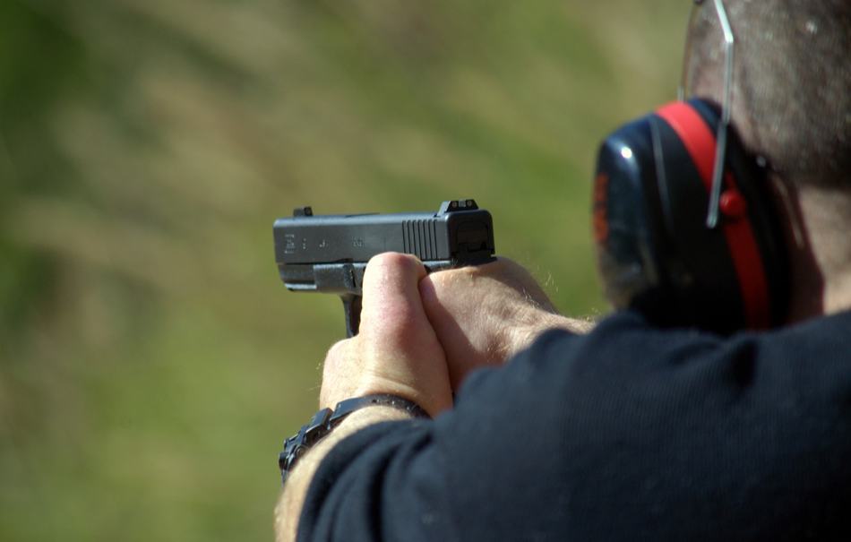 Schießtraining Gewehre & Handfeuerwaffen Berlin-Wannsee - Adrenalin pur am Schießstand Schießtraining online kaufen