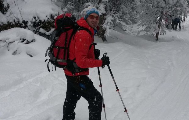 Schneeschuh-Wanderung Garmisch- Partenkirchen in Garmisch-Partenkirchen Abenteuer und Action-Erlebnisse online kaufen