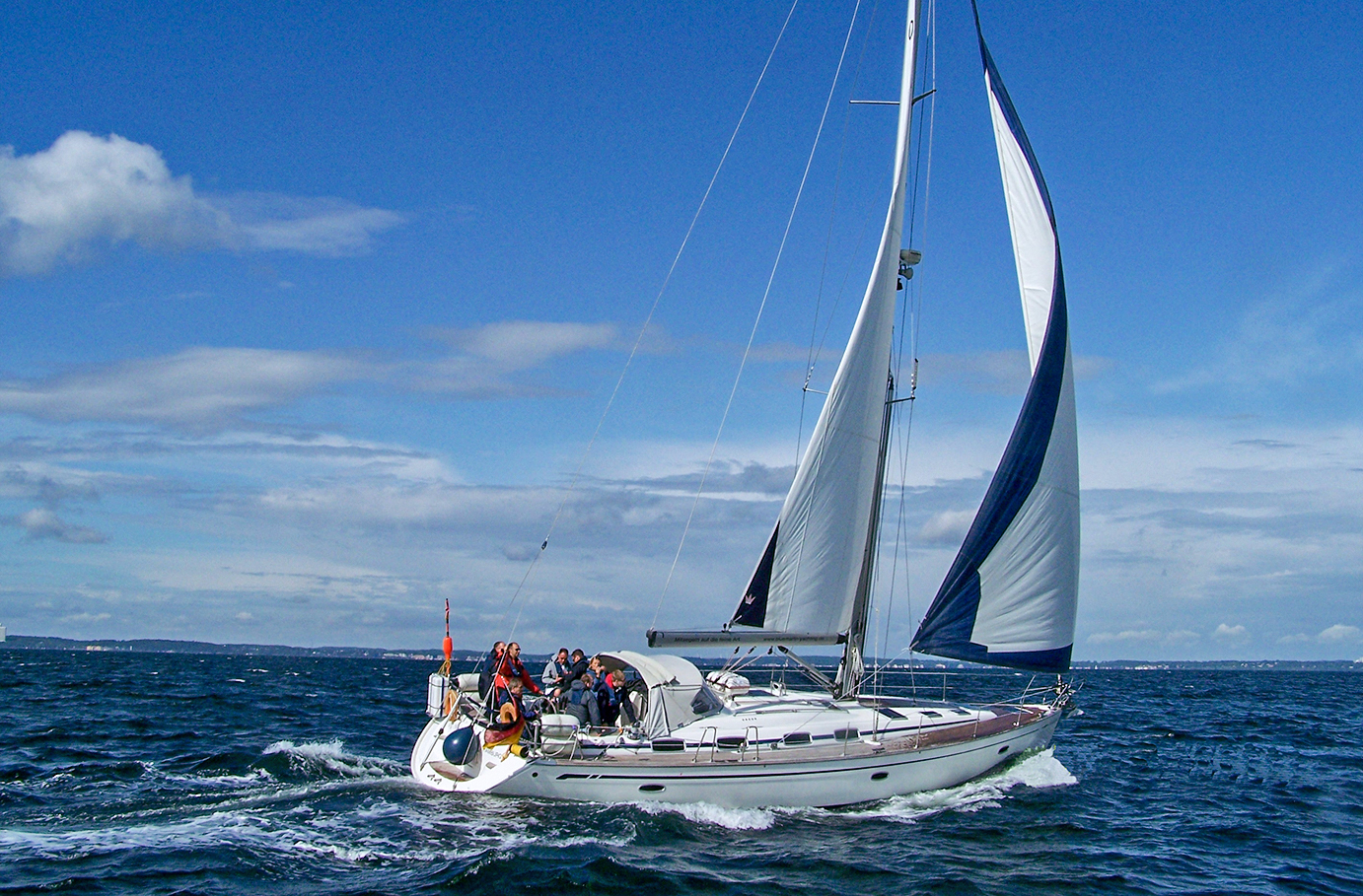 Segeltörn für Familien Travemünde (ca. 6 Std.) in Lübeck Segeln online kaufen Segeltörn für Familien Travemünde (ca. 6 Std.) in Lübeck Segeln online kaufen