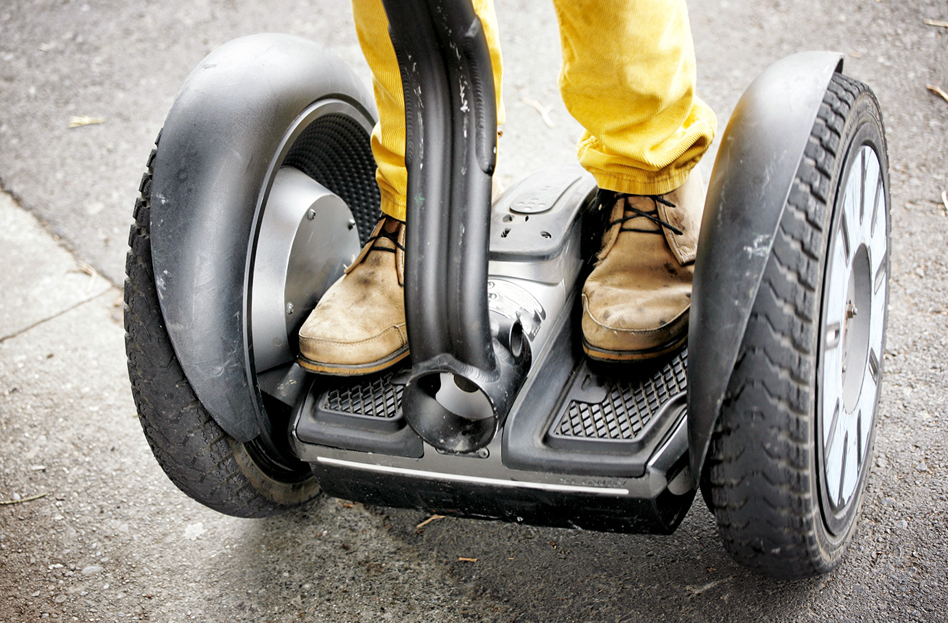 Segway Biathlon Tour in Düsseldorf (2 Std.) Biathlon-Kurse online kaufen Segway Biathlon Tour in Düsseldorf (2 Std.) Biathlon-Kurse online kaufen