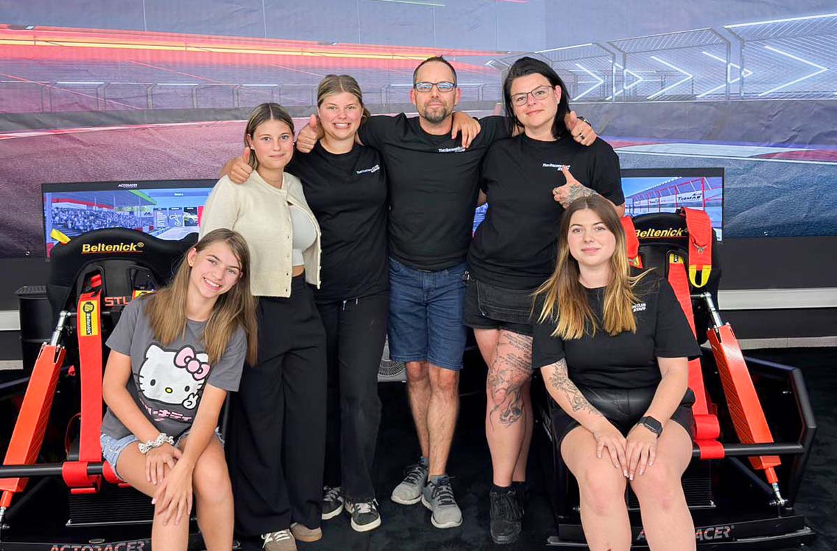 Sim Racing Raum Imst (40 Min.) in Tarrenz Fahrspaß & Motorsport online kaufen