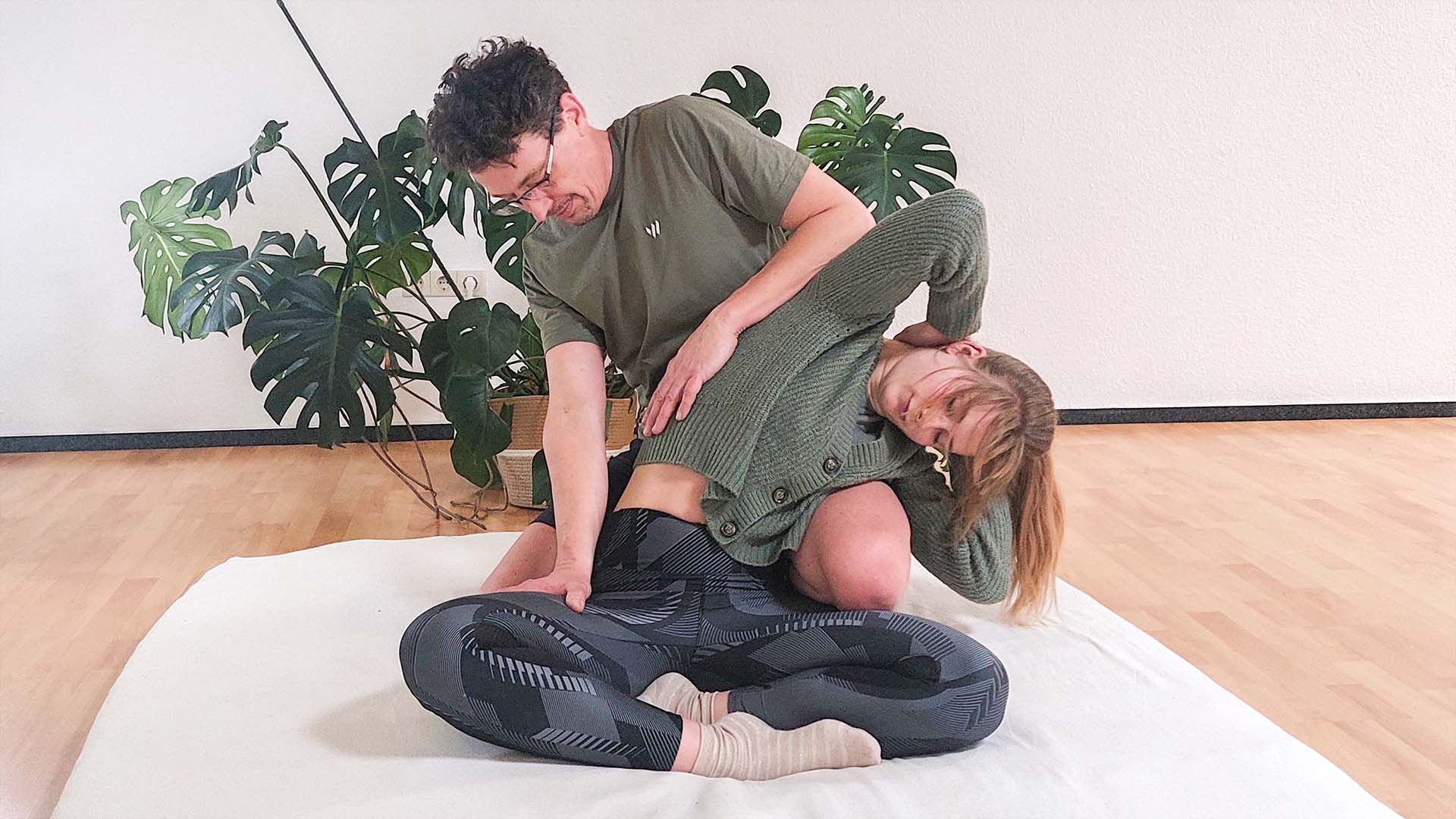 Thai Yoga Bodywork Fulda - Sanfte Tiefe Entspannung im Thai Yoga Beauty & Wellness online kaufen Thai Yoga Bodywork Fulda - Sanfte Tiefe Entspannung im Thai Yoga Beauty & Wellness online kaufen