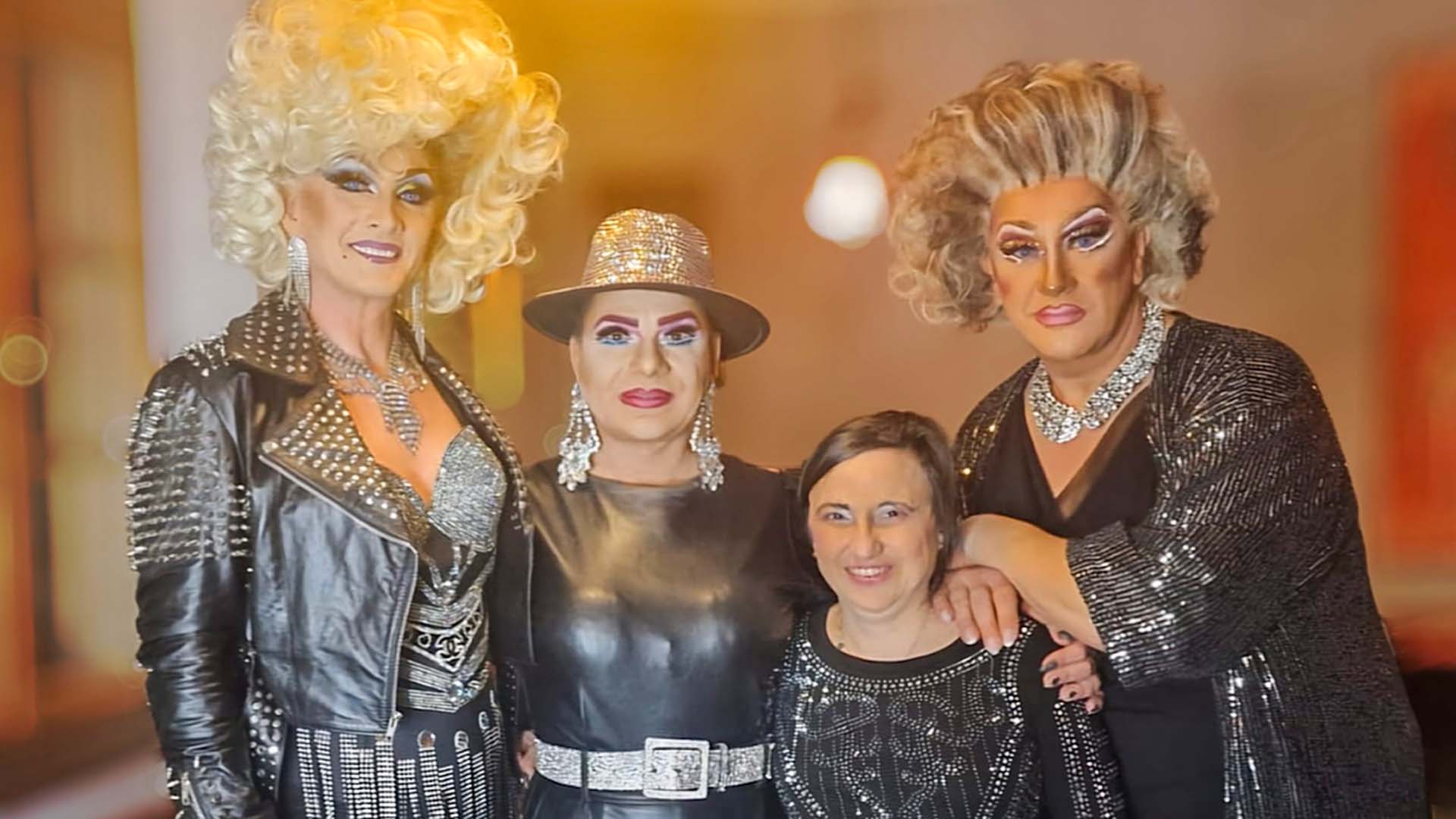 Travestie Show Karlsruhe Shows online kaufen Travestie Show Karlsruhe Shows online kaufen