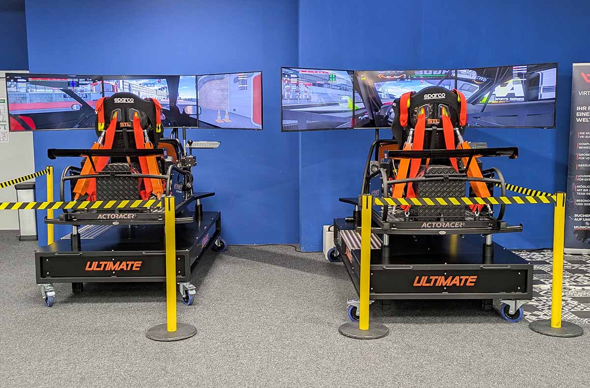 VR Rennsimulator München (40 Min.) Fahrspaß & Motorsport online kaufen VR Rennsimulator München (40 Min.) Fahrspaß & Motorsport online kaufen