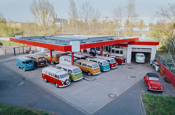 VW Bulli fahren Berlin (60 Min.) Fahrspaß & Motorsport online kaufen VW Bulli fahren Berlin (60 Min.) Fahrspaß & Motorsport online kaufen