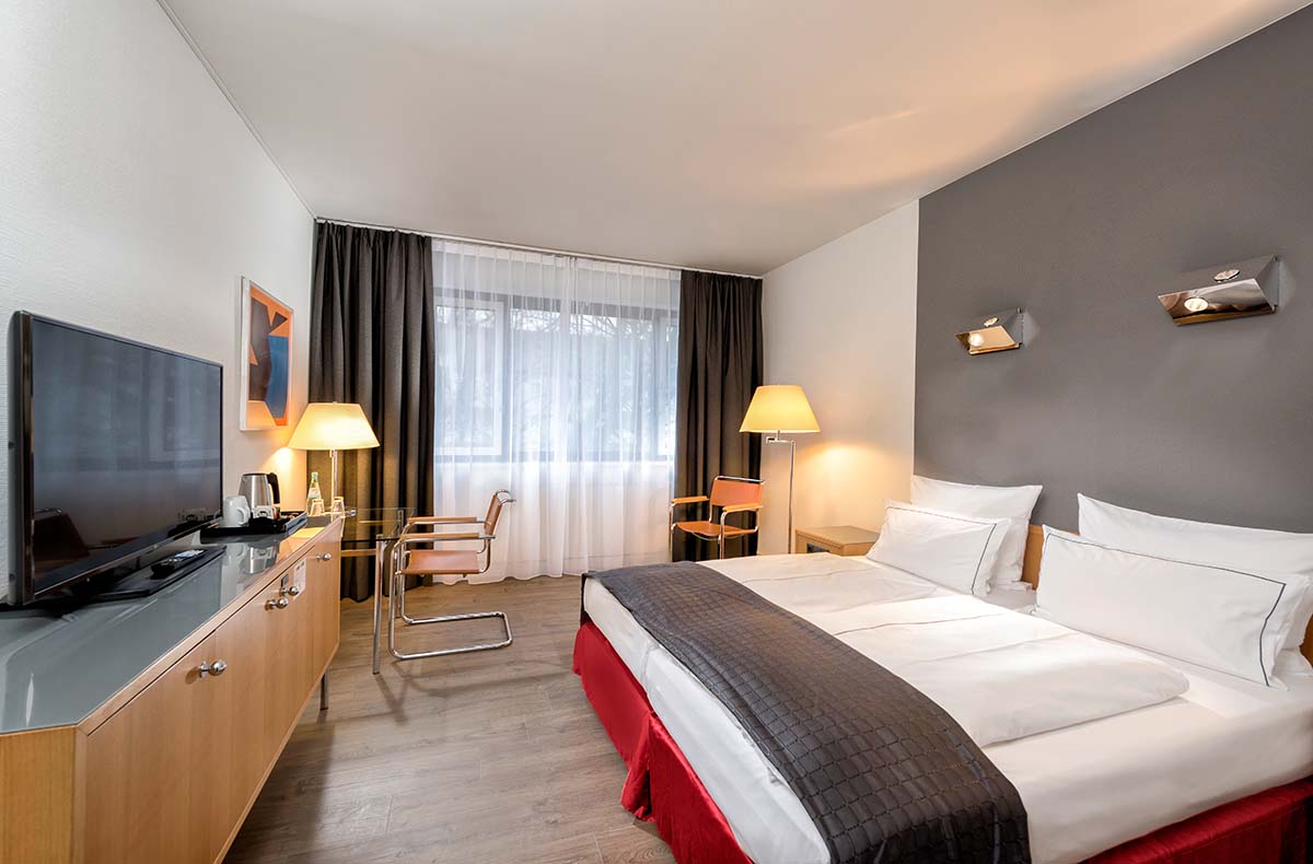 Weihnachtsmarkt Kurztrip Berlin für 2 Holiday Inn Berlin City West (1 Nacht) Urlaub online kaufen