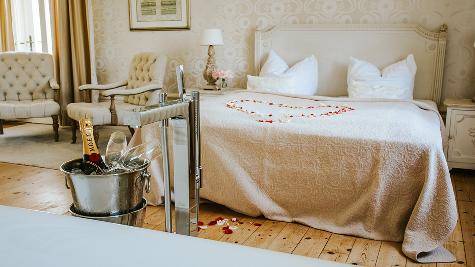 Wellnessurlaub Krugsdorf für 2 (2 Nächte) - Wellness trifft Kulinarik im Schlosshotel Krugsdorf Beauty & Wellness online kaufen Wellnessurlaub Krugsdorf für 2 (2 Nächte) - Wellness trifft Kulinarik im Schlosshotel Krugsdorf Beauty & Wellness online kaufen