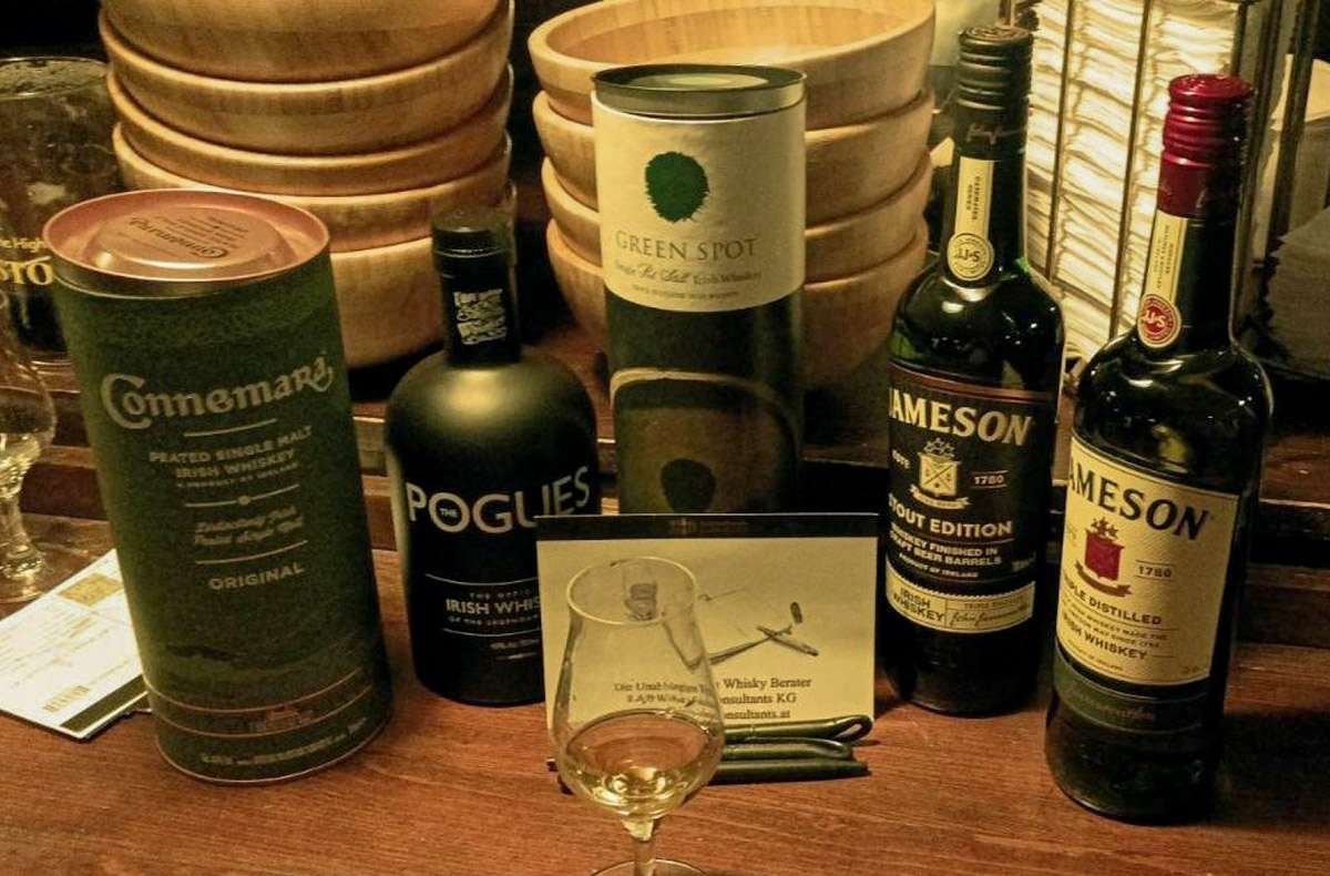 Whisky Tasting Wien - Goldene Gaumenfreuden Kulinarische Veranstaltungen online kaufen Whisky Tasting Wien - Goldene Gaumenfreuden Kulinarische Veranstaltungen online kaufen