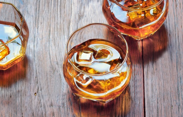 Whisky und Käse Verkostung Düsseldorf - Jetzt erleben! Käse-Tastings online kaufen Whisky und Käse Verkostung Düsseldorf - Jetzt erleben! Käse-Tastings online kaufen